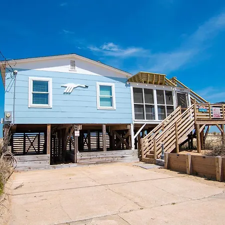 Kh17, Down By The Sea- Oceanfront, Ocean Views, Screened Porch
